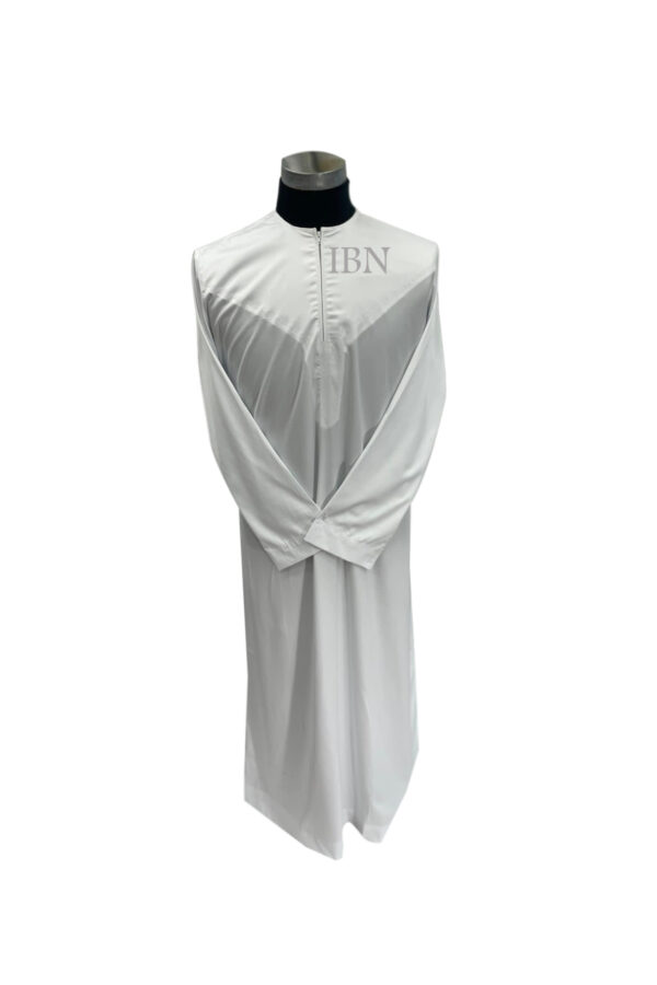 Long Sleeve Solid White Thobe Front Zipper